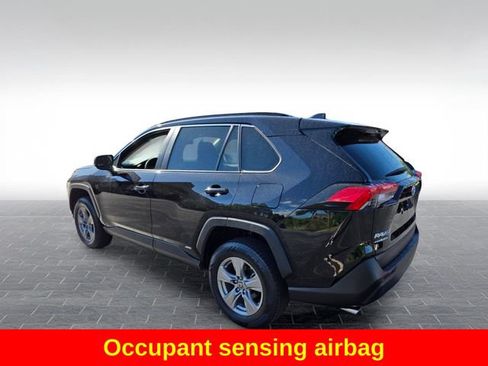 Used 2023 Toyota RAV4 LE AWD/4WD image 6