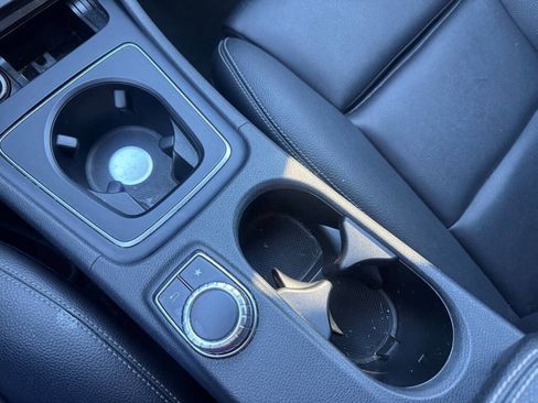 Used 2017 Mercedes-Benz GLA 250 4MATIC image 13