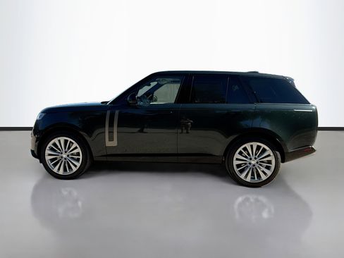 New 2025 Land Rover Range Rover SE image 2