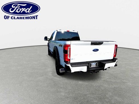 Used 2023 Ford F250 XL w/ STX Appearance Package AWD/4WD image 6