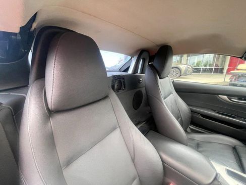 Used 2011 BMW Z4 sDrive30i w/ Sport Pkg RWD image 4