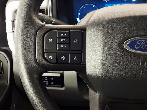 Used 2024 Ford F250 XLT w/ Black Appearance Package AWD/4WD image 19