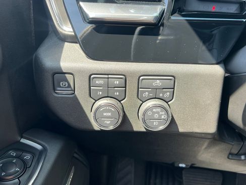 Used 2025 Chevrolet Silverado 1500 RST w/ All Star Edition Plus AWD/4WD image 27
