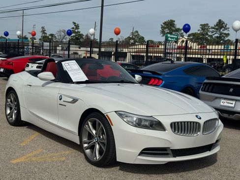 Used 2014 BMW Z4 sDrive35i image 7