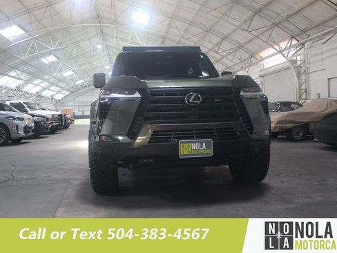 Used 2025 Lexus GX 550 w/ Cold Area Package AWD/4WD image 6