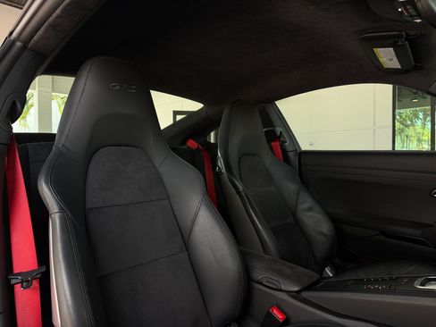 Used 2015 Porsche 911 Carrera GTS RWD image 28