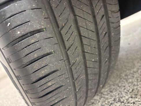 Used 2023 Buick Encore GX Essence w/ Experience Buick Package image 37