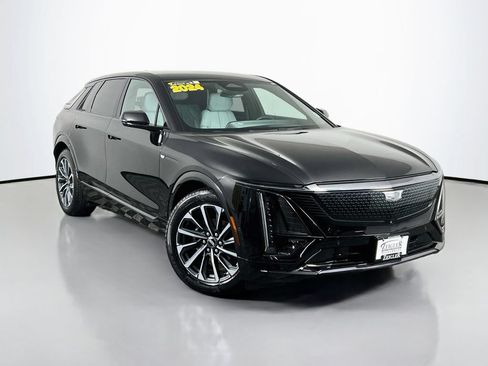 Used 2024 Cadillac Lyriq Sport w/ LPO, Floor Liner Package AWD/4WD image 3