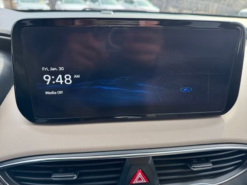 Certified 2023 Hyundai Santa Fe SEL image 17