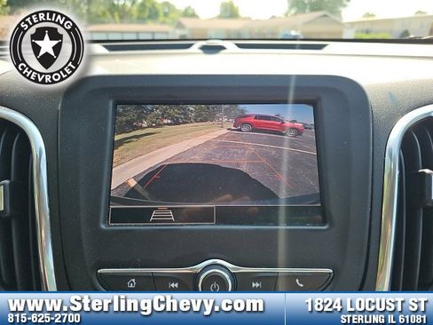 Used 2023 Chevrolet Equinox LS image 13