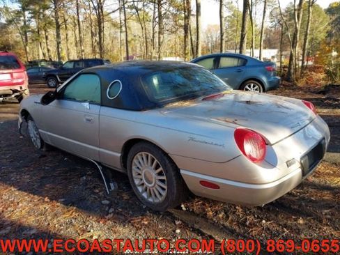Used 2004 Ford Thunderbird Deluxe image 4