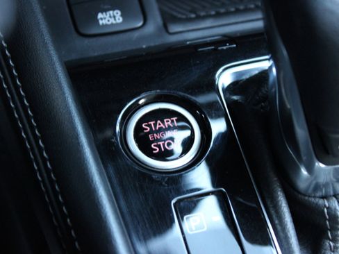 Certified 2021 Nissan Kicks SV image 16