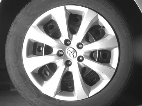 Used 2025 Toyota Corolla LE FWD image 15