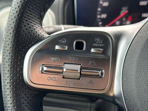 Used 2024 Mercedes-Benz G 550 image 40