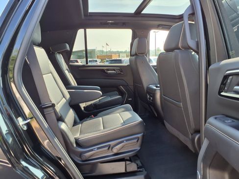 Used 2025 Chevrolet Tahoe Premier w/ Sun And Tow Package AWD/4WD image 25