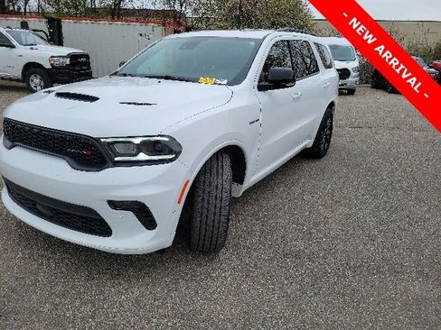 Used 2023 Dodge Durango R/T AWD/4WD image 8