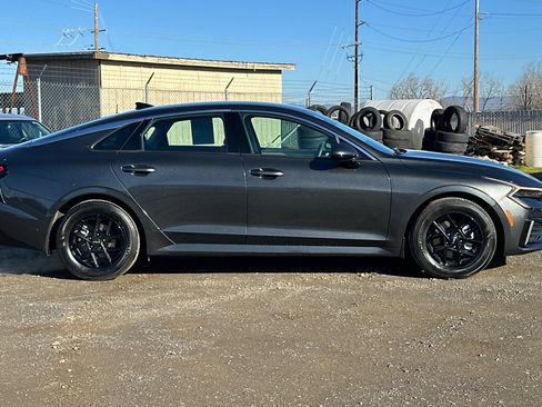 Certified 2025 Kia K5 LXS image 3