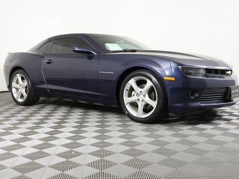Used 2015 Chevrolet Camaro LT w/ RS Package image 3