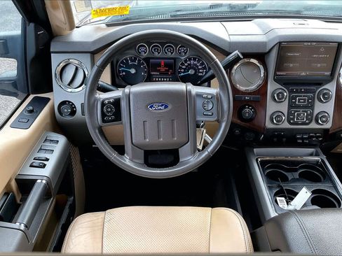 Used 2016 Ford F350 Lariat w/ Chrome Package image 5