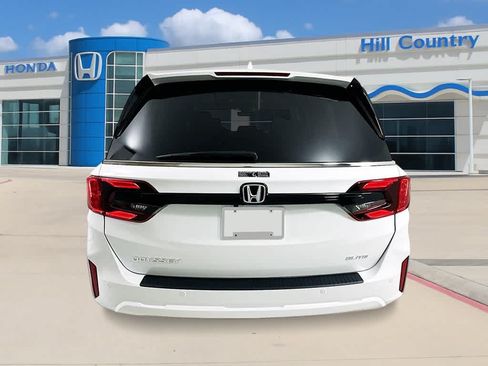 New 2026 Honda Odyssey Elite image 4