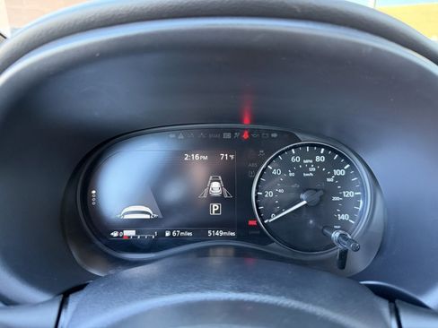 Used 2024 Nissan Kicks SR w/ SR Premium Package image 18