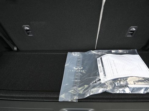 Certified 2026 INFINITI QX60 Pure w/ Cargo Package FWD image 21