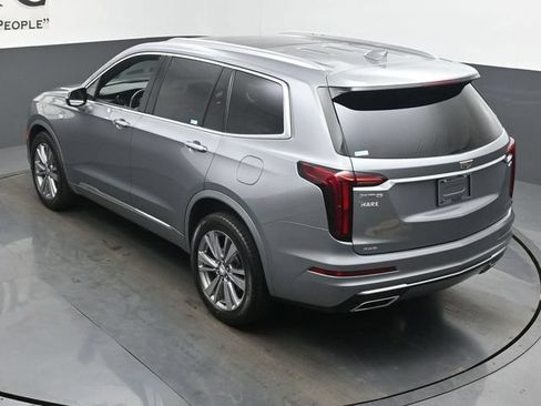 Used 2024 Cadillac XT6 Premium Luxury w/ Technology Package AWD/4WD image 42