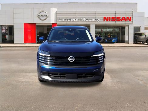 New 2025 Nissan Kicks SV image 8