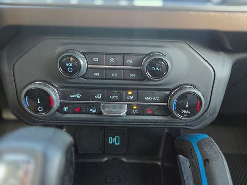 Certified 2022 Ford Bronco Outer Banks AWD/4WD image 25
