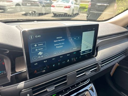 New 2026 Lincoln Corsair Grand Touring AWD/4WD image 19
