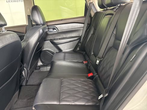 Used 2023 Nissan Rogue Platinum w/ Platinum Premium Package image 24