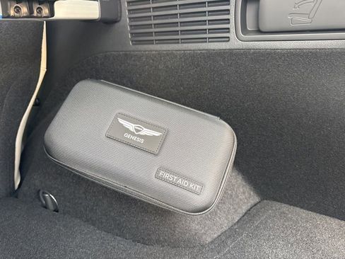 New 2026 Genesis GV70 3.5T Sport Prestige image 15