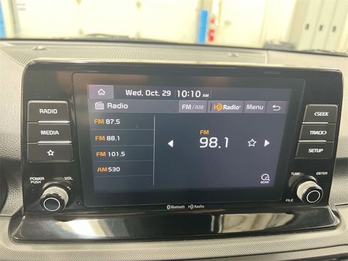 Used 2023 Kia Seltos LX image 13