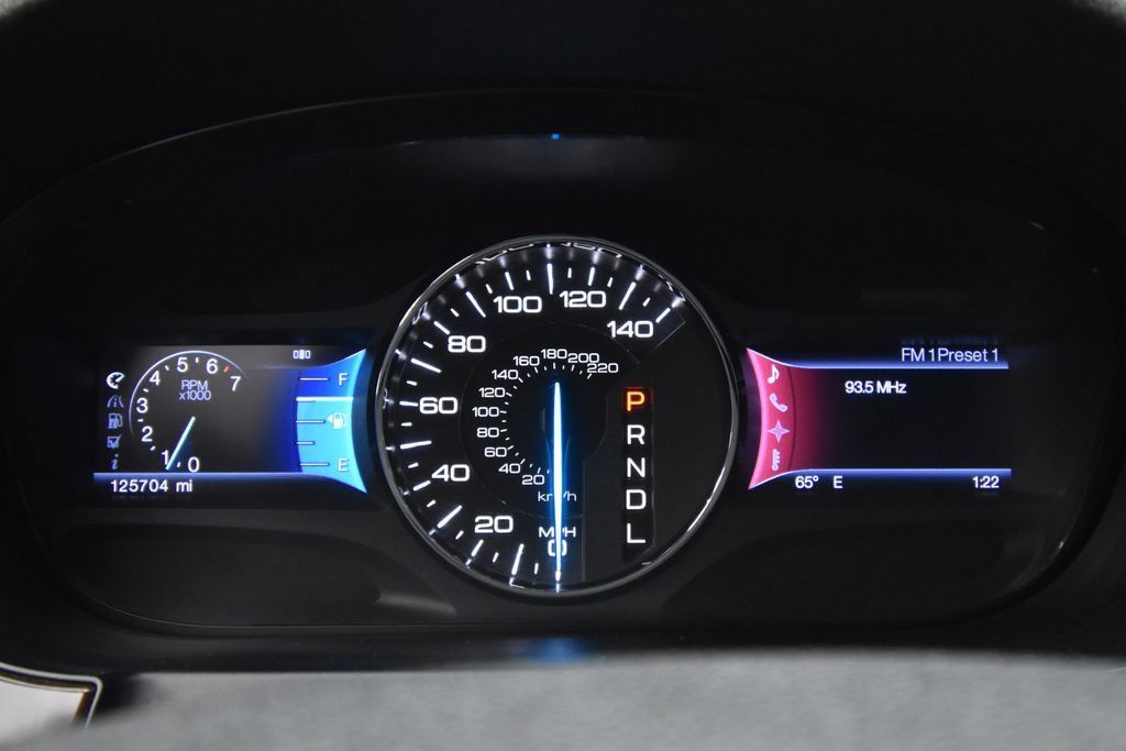 Used 2013 Ford Edge Limited FWD image 15