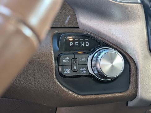 Used 2021 RAM 1500 Laramie image 21