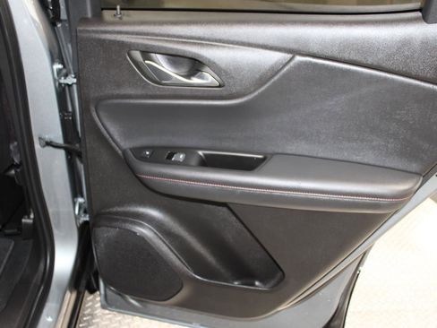Used 2024 Chevrolet Blazer RS w/ Driver Confidence II Package FWD image 23