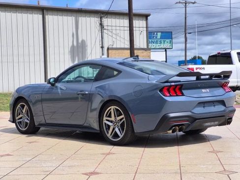 Used 2024 Ford Mustang GT w/ GT Performance Package RWD image 6