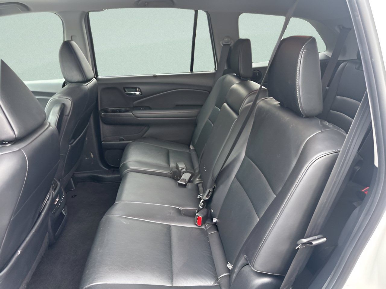 Used 2021 Honda Pilot Special Edition image 14