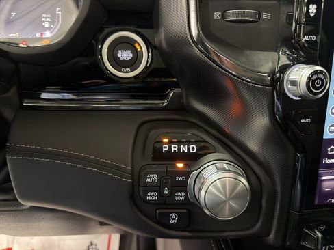 Used 2025 RAM 1500 Limited image 28