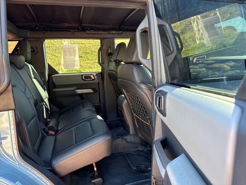 Used 2023 Ford Bronco Badlands AWD/4WD image 25