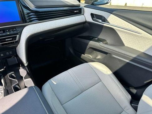 Used 2026 Toyota Camry XLE w/ Premium Plus Package FWD image 18