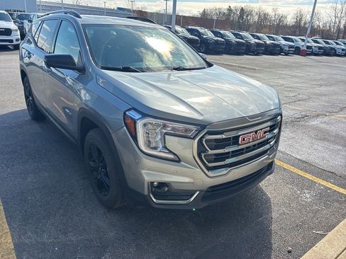 Used 2023 GMC Terrain AT4 w/ Infotainment Package II image 2
