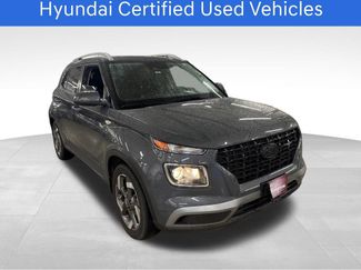 Certified 2023 Hyundai Venue SEL FWD video 2