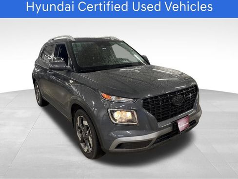 Certified 2023 Hyundai Venue SEL FWD image 2