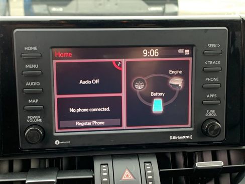 Used 2021 Toyota RAV4 XLE Premium image 20