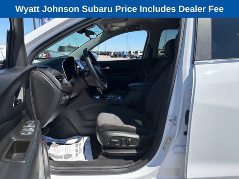 Used 2024 Chevrolet Equinox LT AWD/4WD image 15