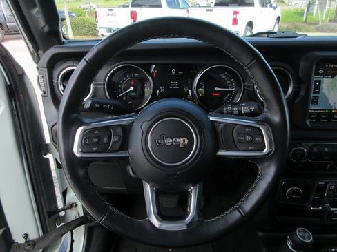 Used 2023 Jeep Wrangler Unlimited Sahara w/ Cold Weather Group image 13