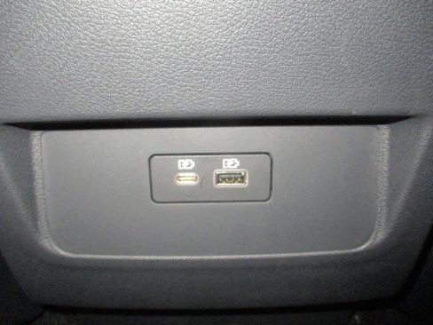 New 2025 Nissan Frontier SV image 30