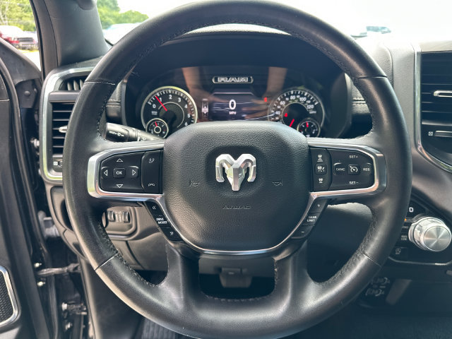 Used 2025 RAM 1500 Laramie AWD/4WD image 32