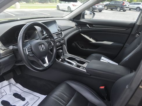 Used 2018 Honda Accord EX-L image 14